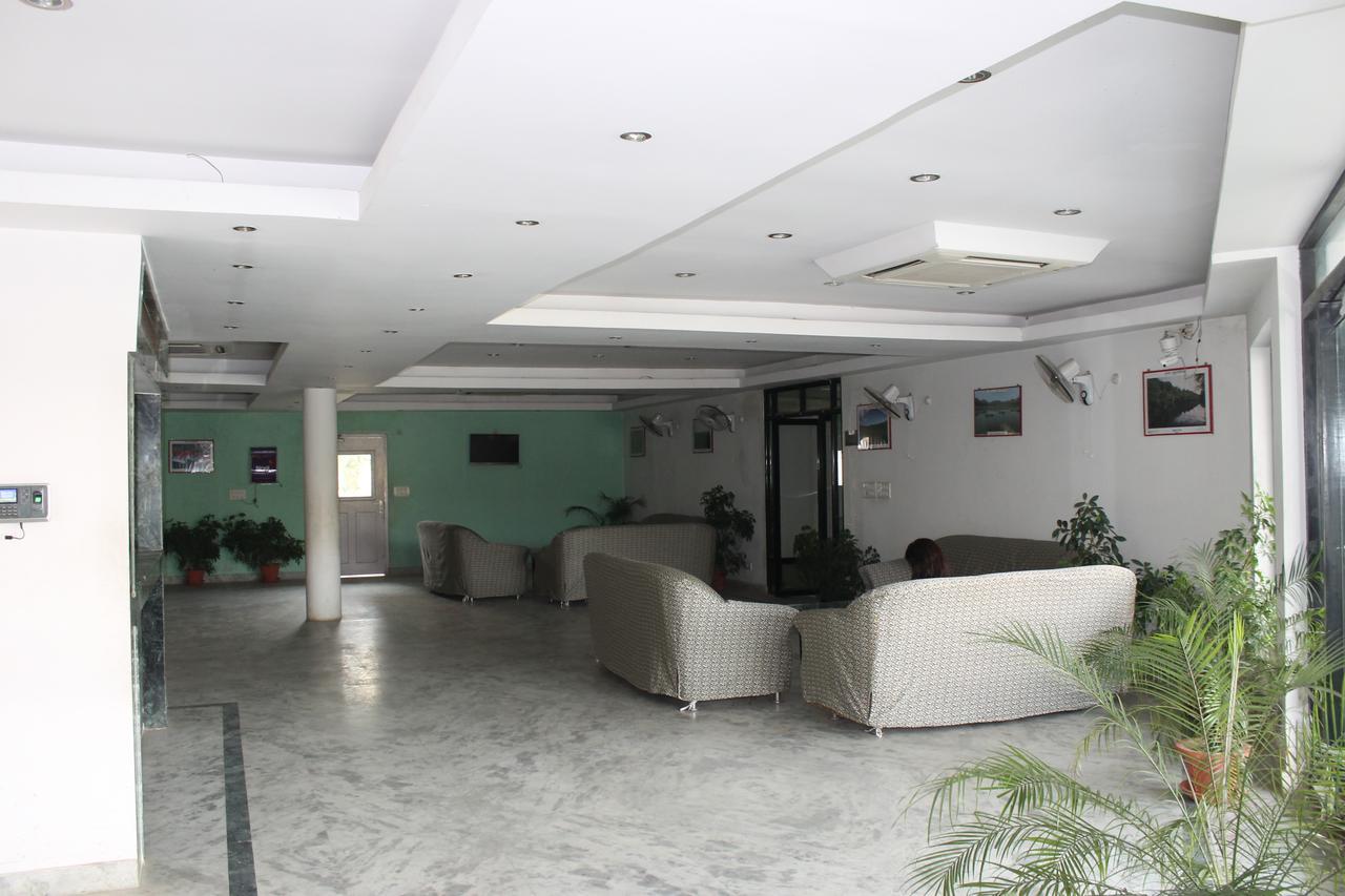 Nepalgunj Kitchen Hut Hotel المظهر الخارجي الصورة