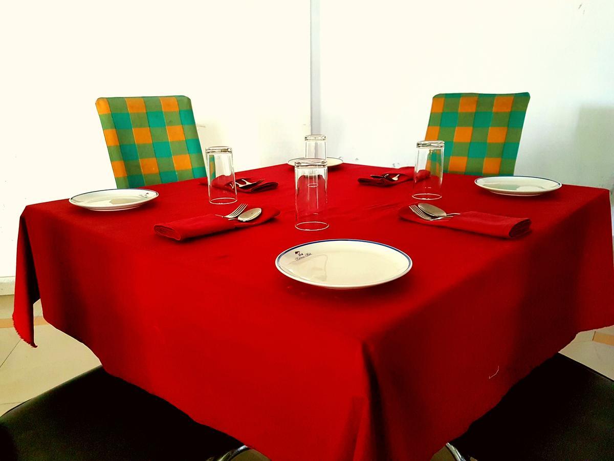Nepalgunj Kitchen Hut Hotel المظهر الخارجي الصورة