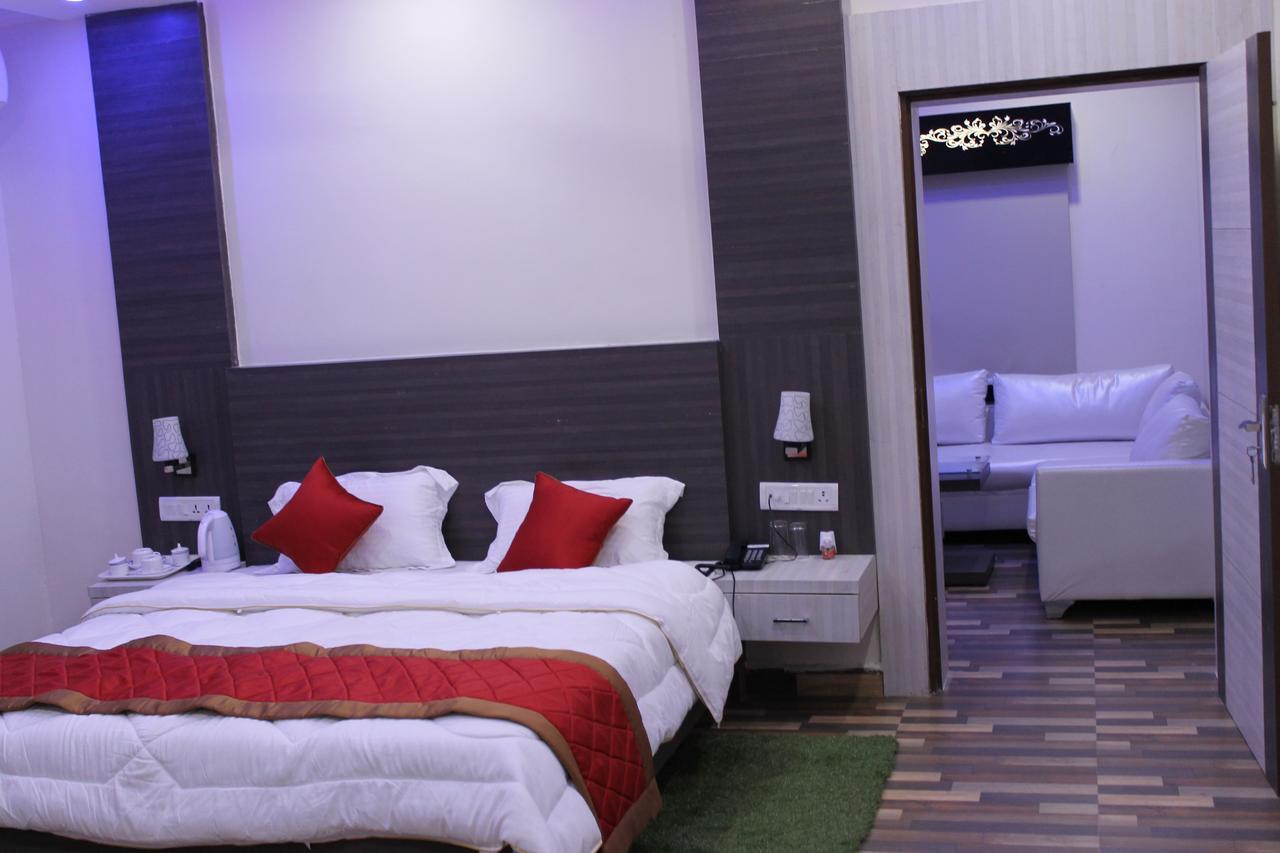 Nepalgunj Kitchen Hut Hotel المظهر الخارجي الصورة